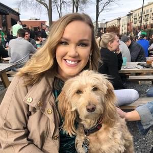 Meet your Posher, Casey